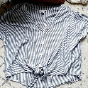 Striped Tie Front Cropped Tee Shirt